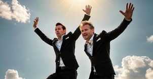 Timo Lavikainen ja Pasi Karppi taivaalla