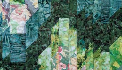 Tarja Kanerva yksityiskohta teoksesta: Helinä, 2025, bargello -tekniikka, 93 x 64 cm